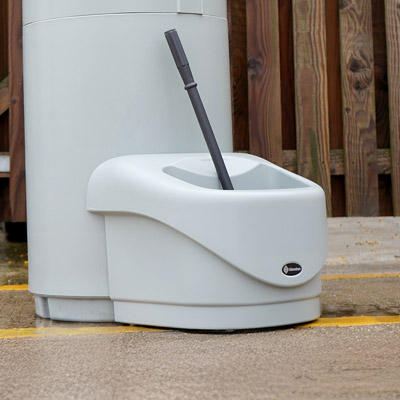 Screen Clean Station™ Forecourt Bin Attachment